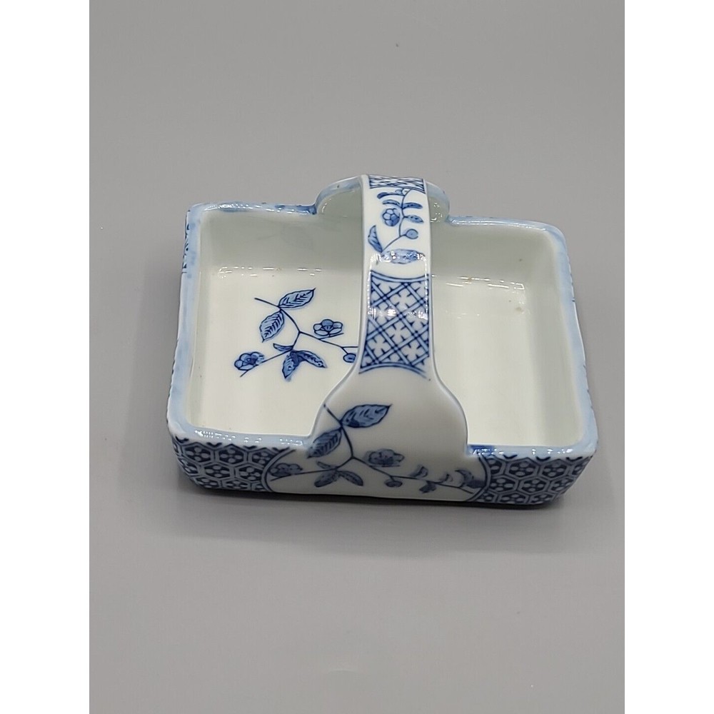Fitz & Floyd Japan Square Trinket Basket Blue and White With Flowers Handle - Picture 9 of 13